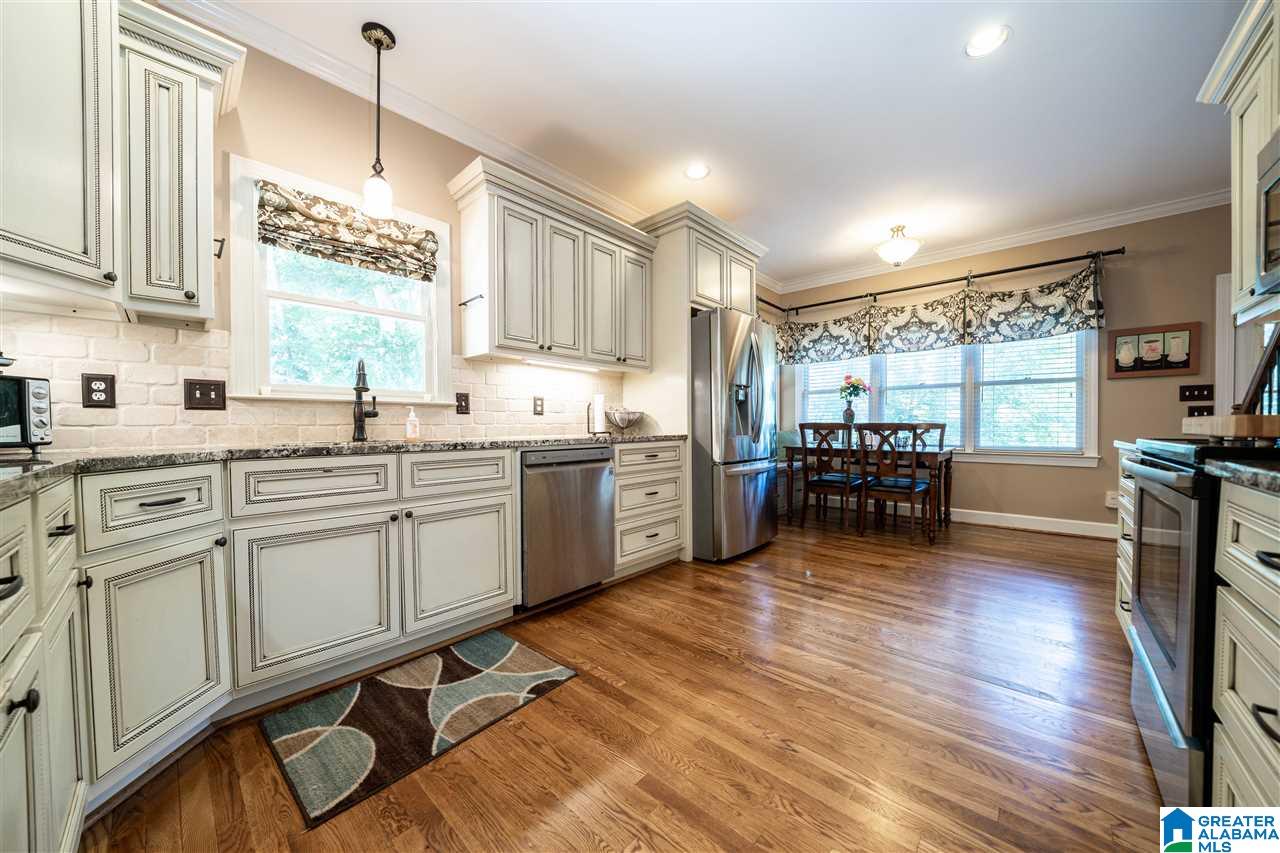 464 Russet Hl Road Birmingham, AL 35244 - Photo 6 of 36