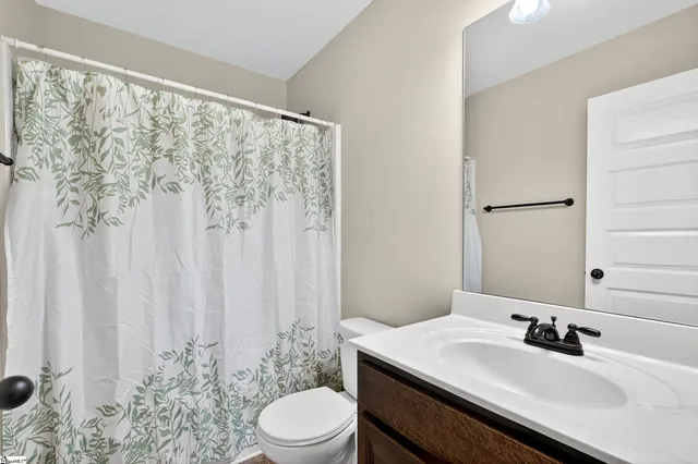 $419,500 | 207 East Deer Drive, Greenville, SC 29611