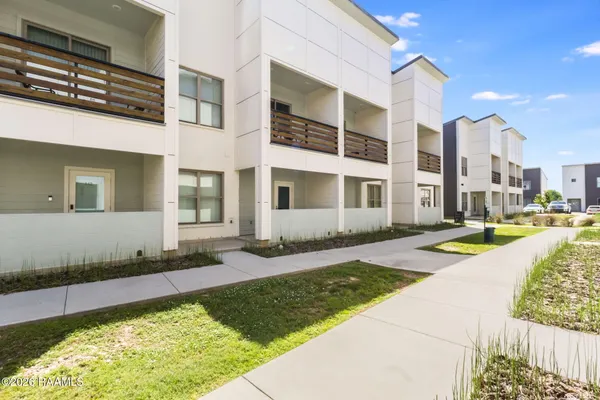 $1,800 | 114 Gadwall Drive, Youngsville, LA 70592