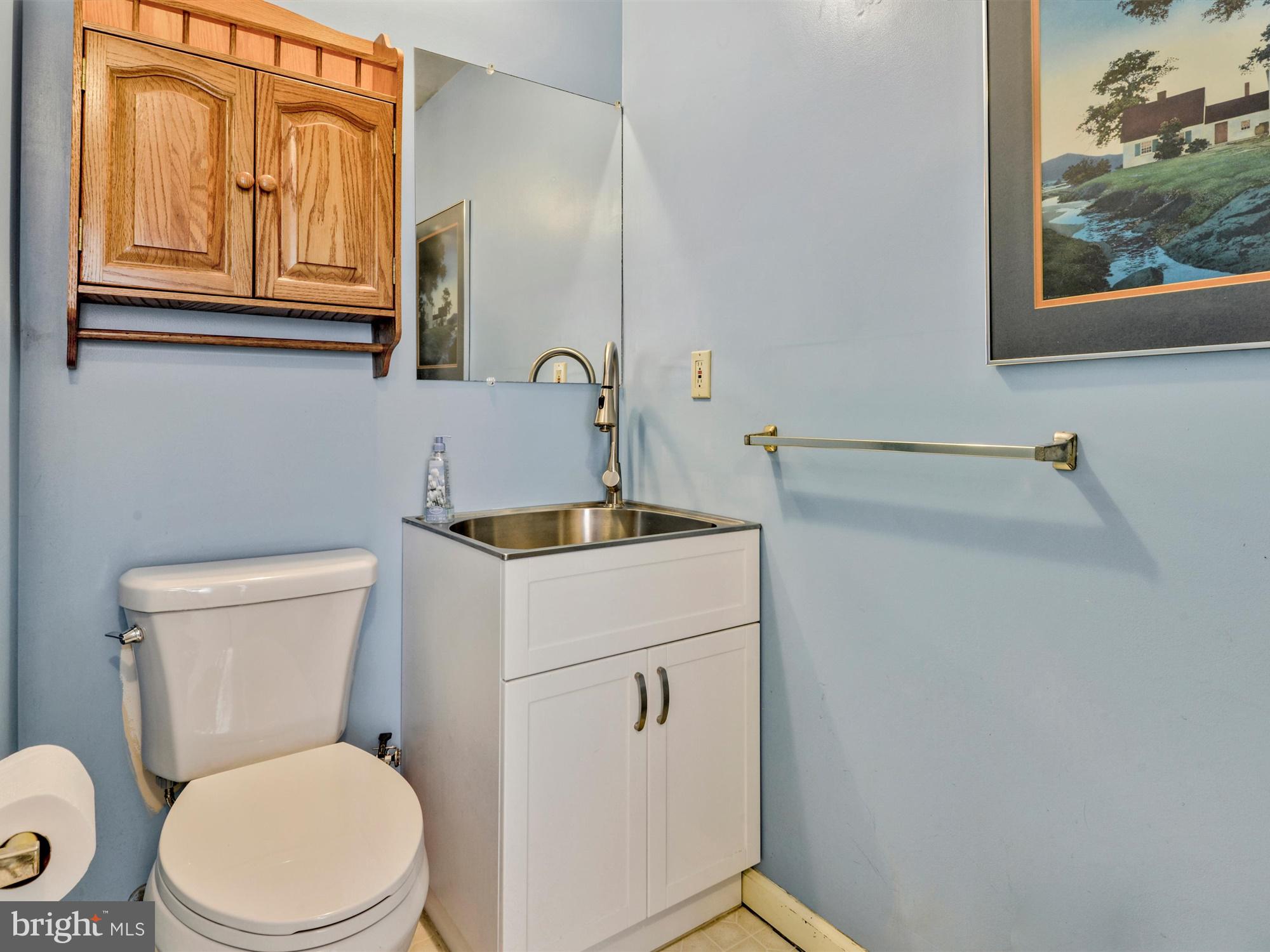 10 Barnhill Road Denver, PA 17517 - Photo 20 of 29 2nd Full Bath