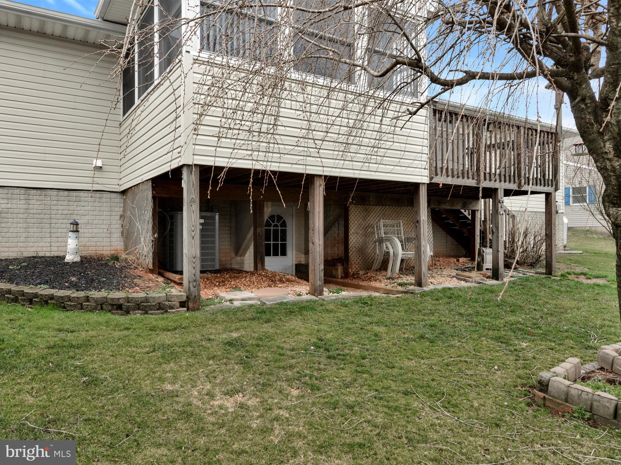 10 Barnhill Road Denver, PA 17517 - Photo 28 of 29 Rear View