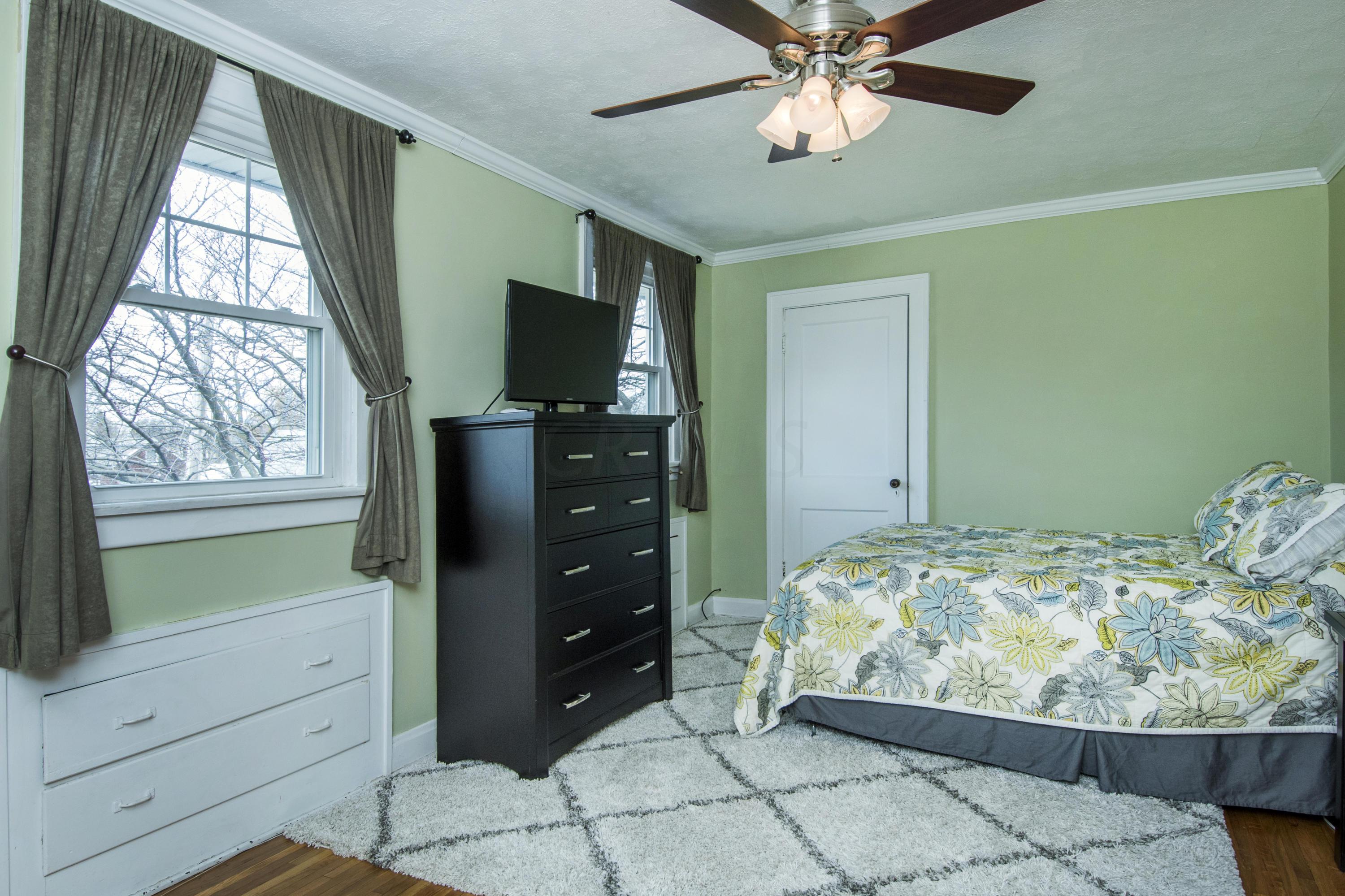 395 East Weber Road Columbus, OH 43202 - Photo 20 of 33