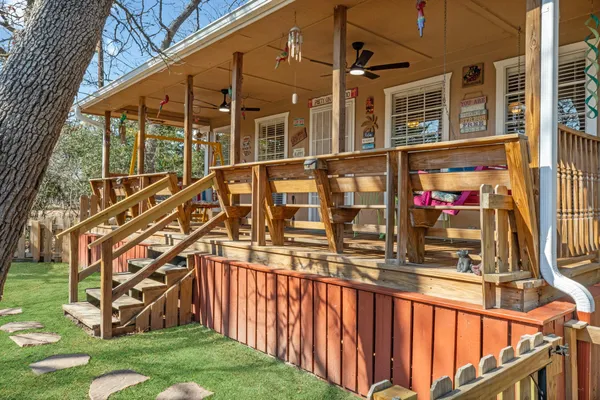 front view of house with a yard