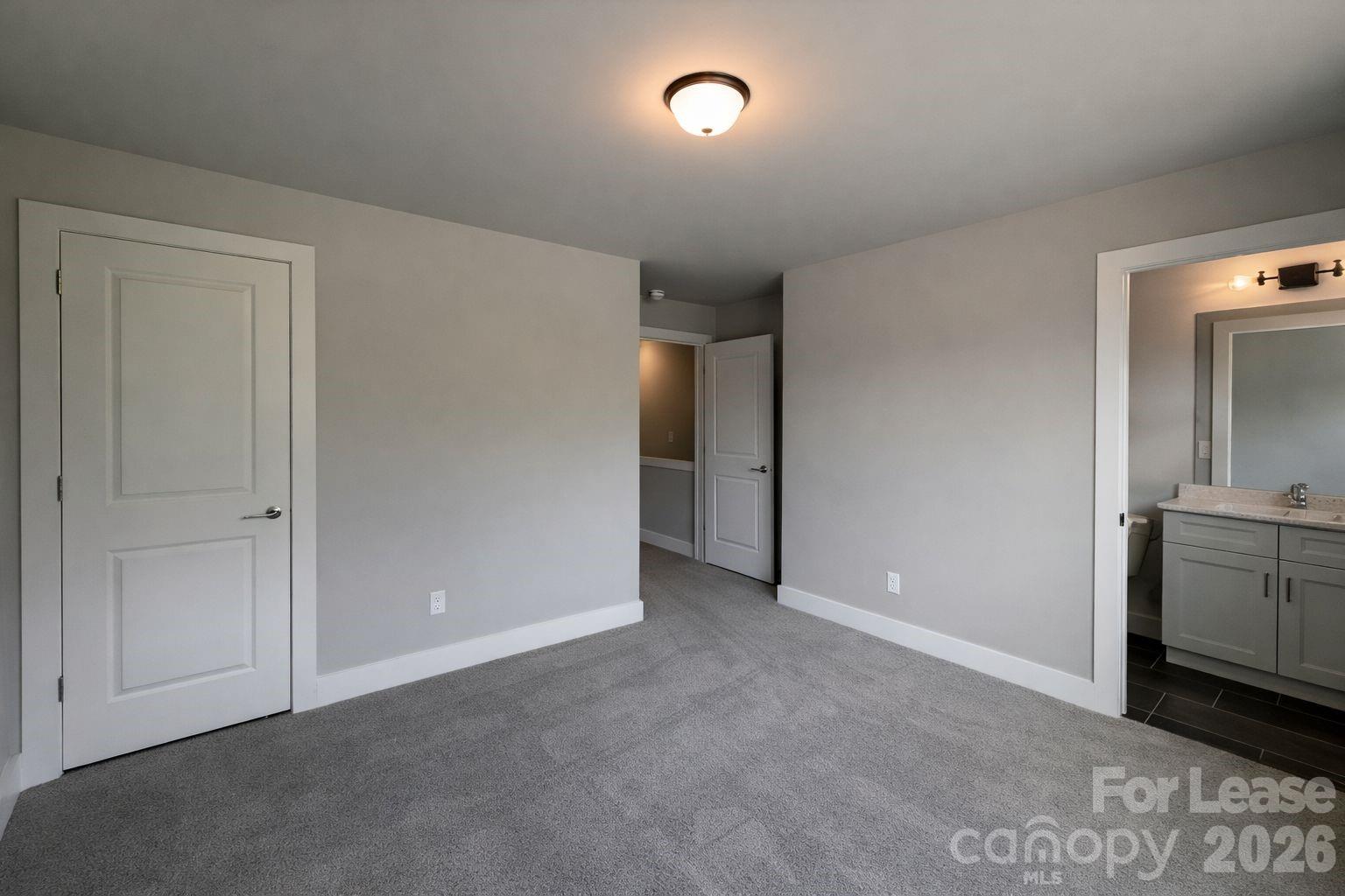 3948 Winterfield Place Charlotte, NC 28205 - Photo 6 of 14