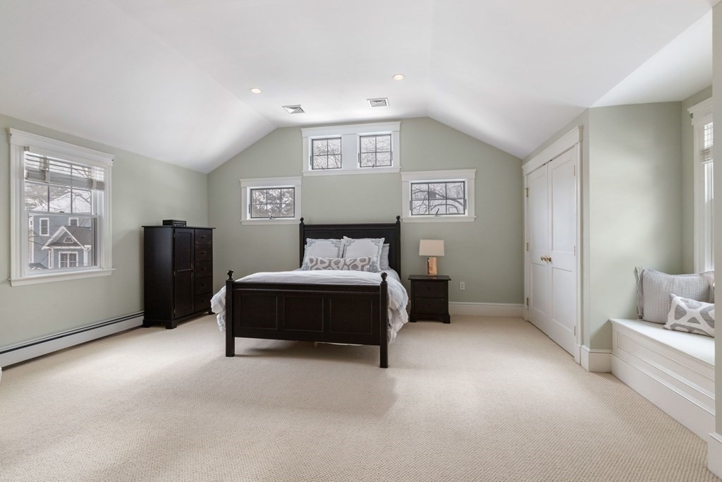 20 Durant Road Wellesley, MA 02482 - Photo 15 of 25