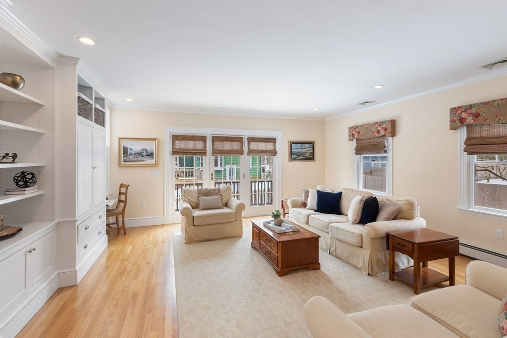 20 Durant Road Wellesley, MA 02482 - Photo 9 of 25