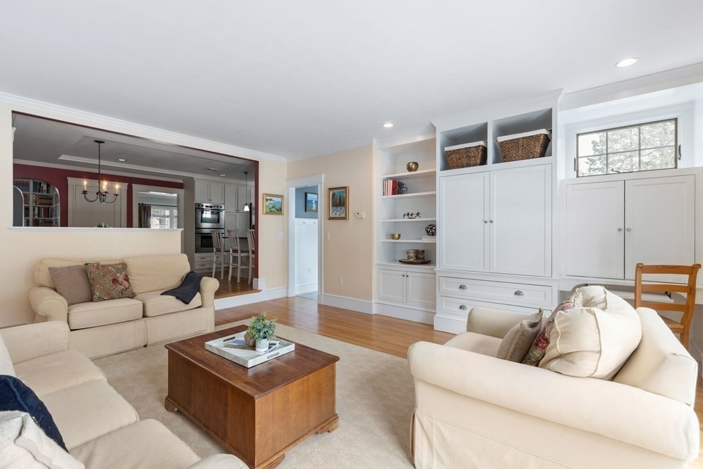 20 Durant Road Wellesley, MA 02482 - Photo 10 of 25