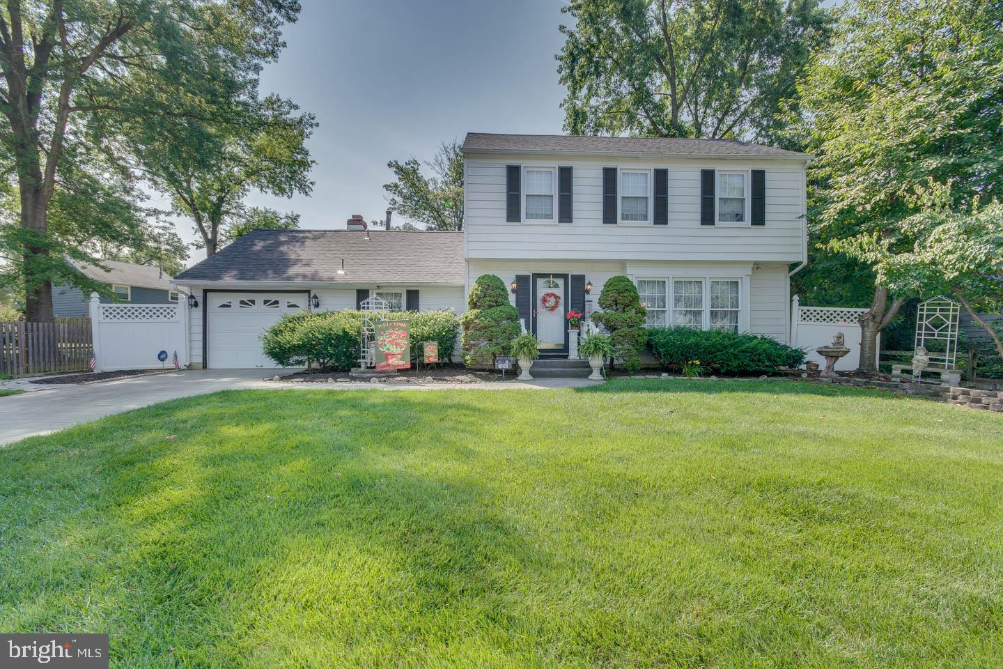 109 Pelham Road Delran, NJ 08075 - Photo 1 of 34