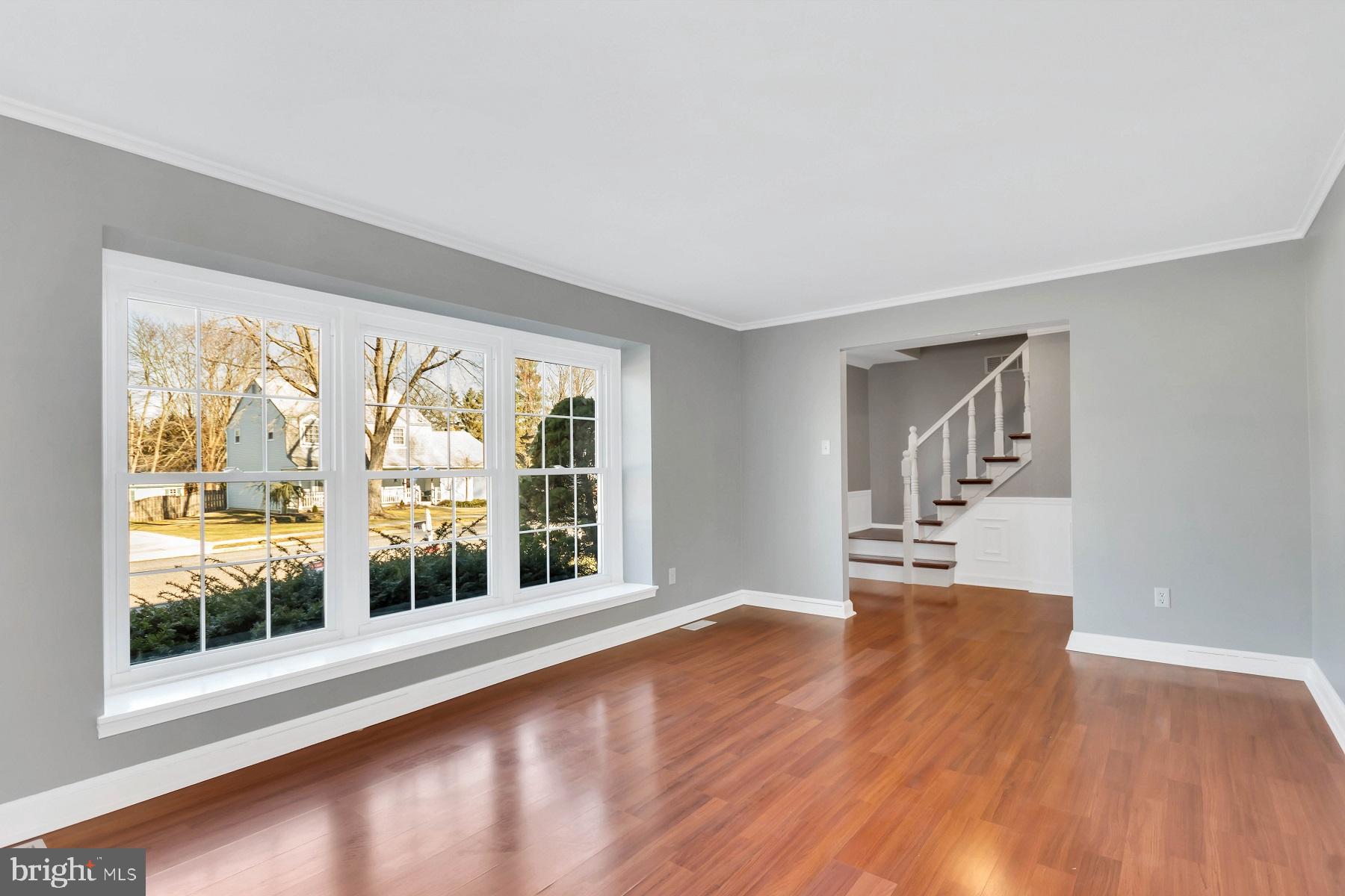109 Pelham Road Delran, NJ 08075 - Photo 3 of 34