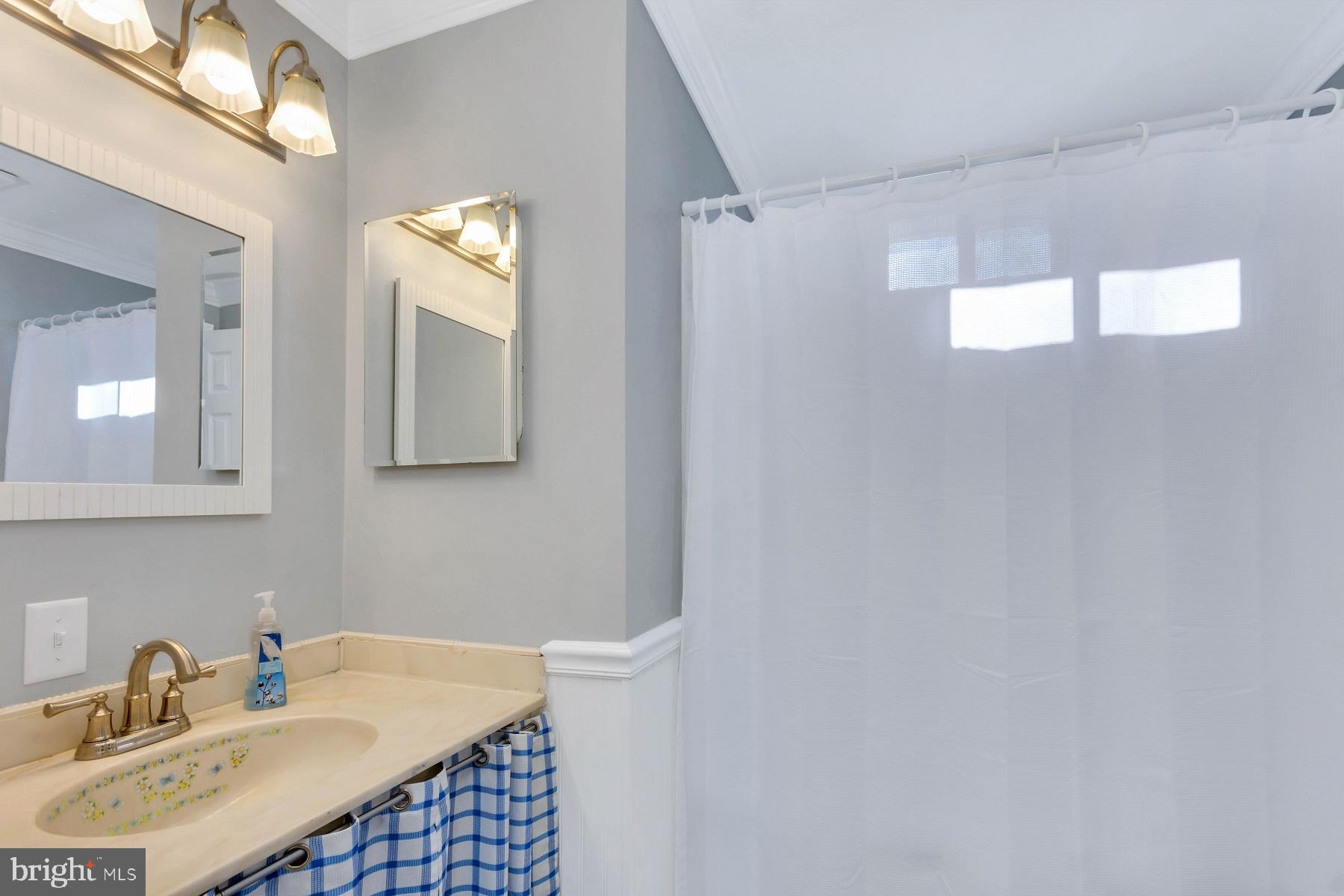 109 Pelham Road Delran, NJ 08075 - Photo 23 of 34