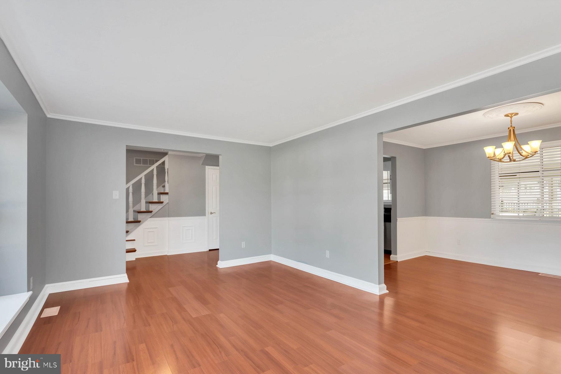 109 Pelham Road Delran, NJ 08075 - Photo 5 of 34