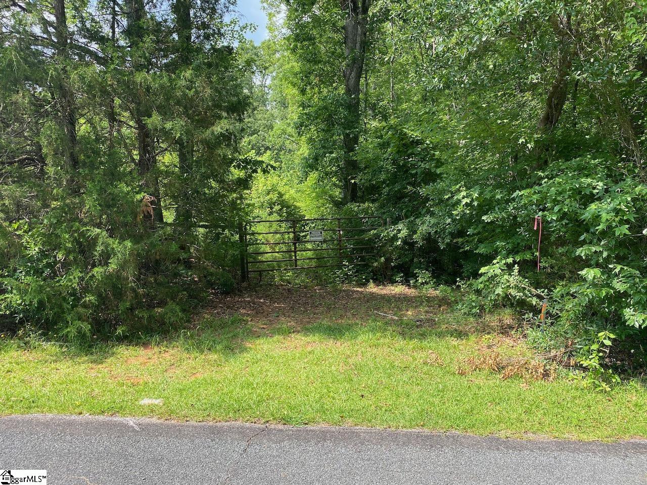 538 Marler Road Gray Court, SC 29645 - Photo 8 of 14