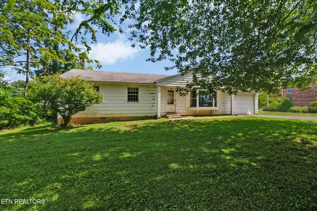 $148,000 | 110 Clark Avenue, Jamestown, TN 38556