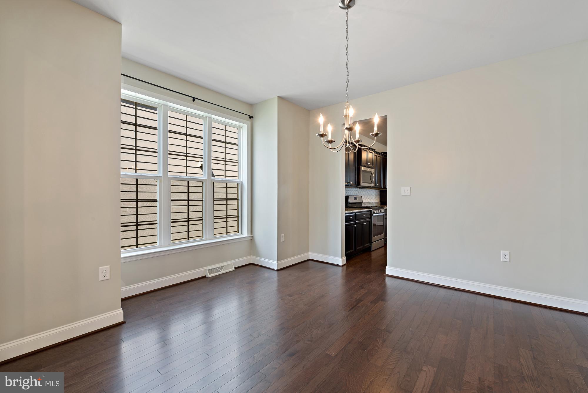 502 Line Road Mechanicsburg, PA 17050 - Photo 11 of 30 Dinning room