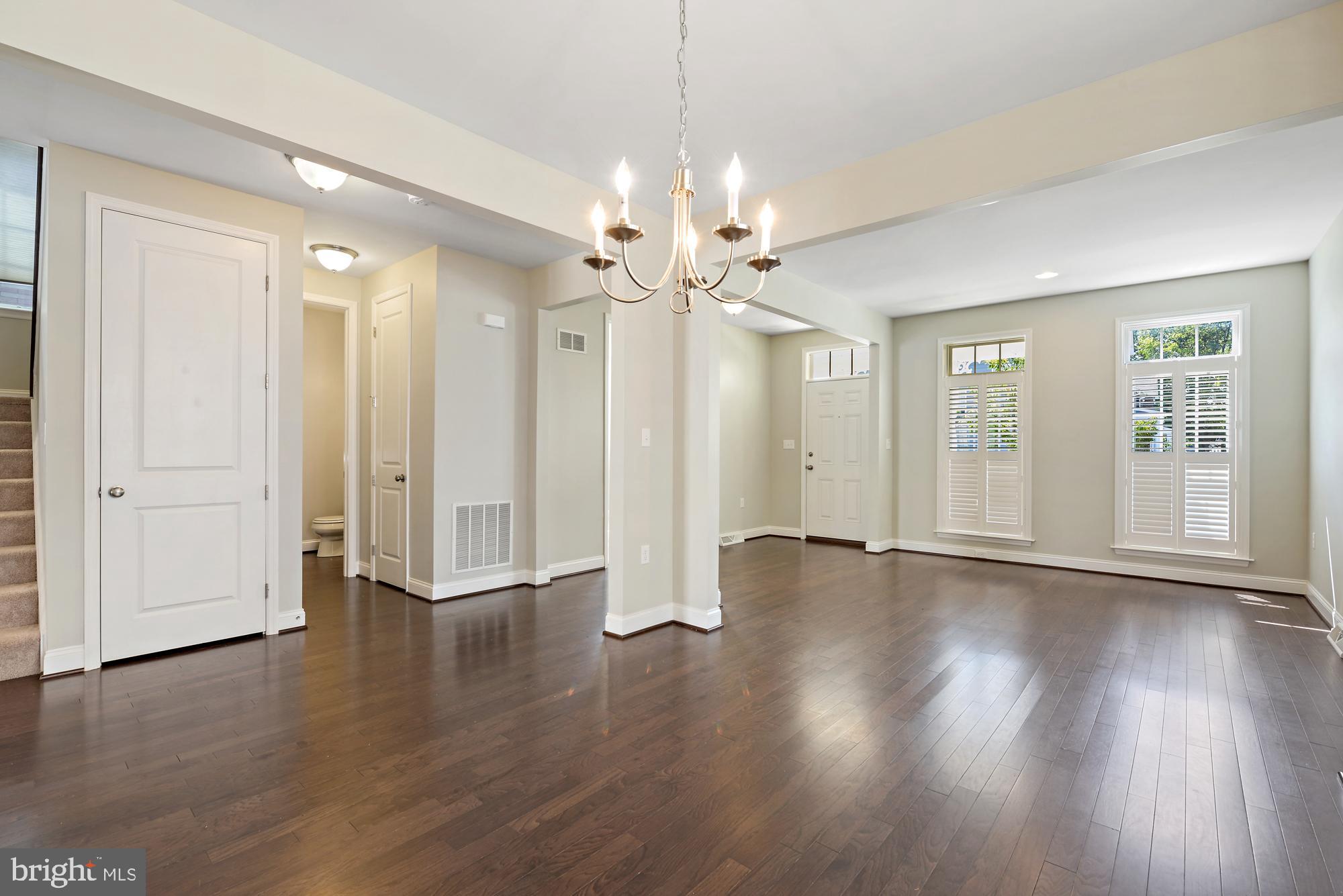 502 Line Road Mechanicsburg, PA 17050 - Photo 12 of 30 Open design