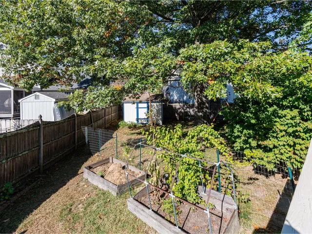 $469,500 | 11 Tyler Drive, Essex Junction, VT 05452