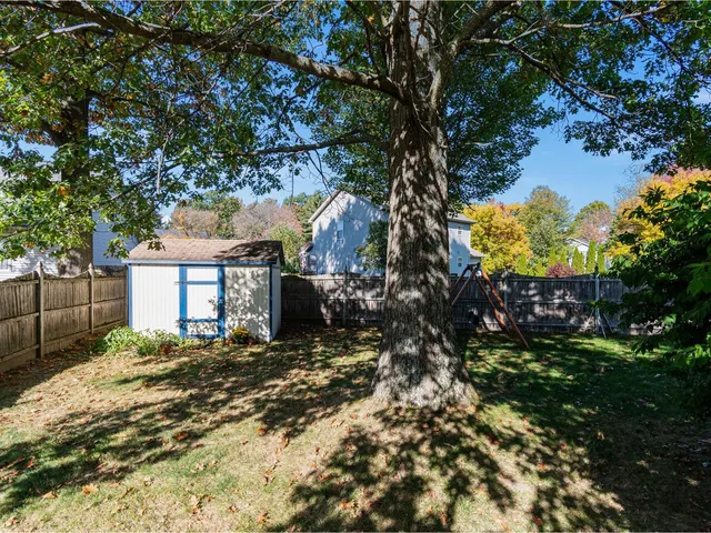 $469,500 | 11 Tyler Drive, Essex Junction, VT 05452