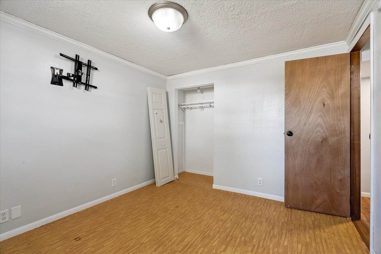 3226 Bramble Road Southwest Cedar Rapids, IA 52404 - Photo 17 of 25 Gallery Image 17