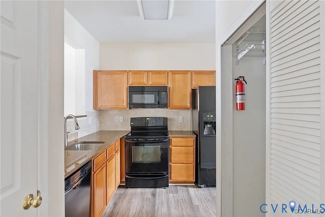 4716 Milfax Road Richmond, VA 23224 - Photo 8 of 36