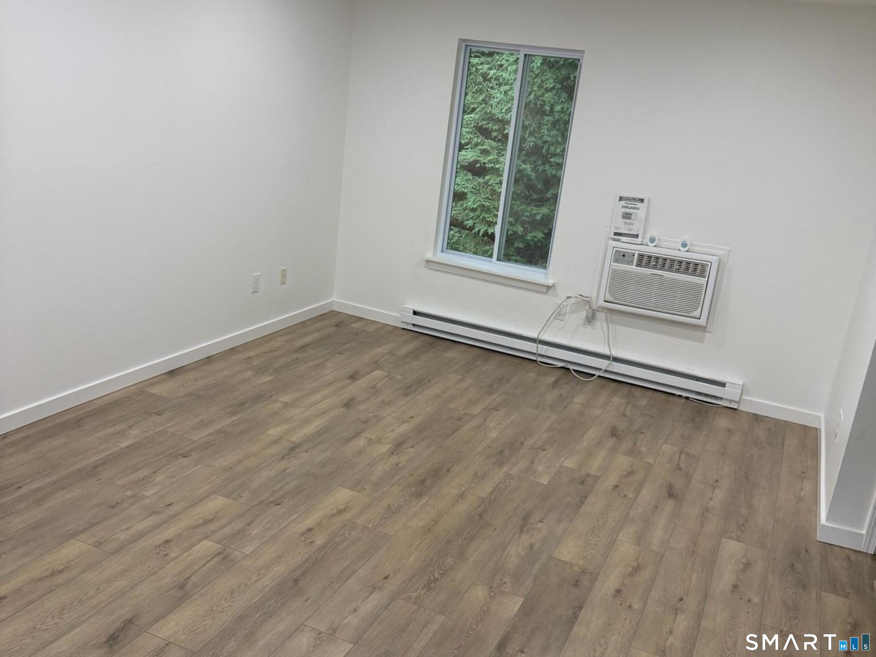 66 Nashville Road, Unit J Bethel, CT 06801 - Photo 5 of 17