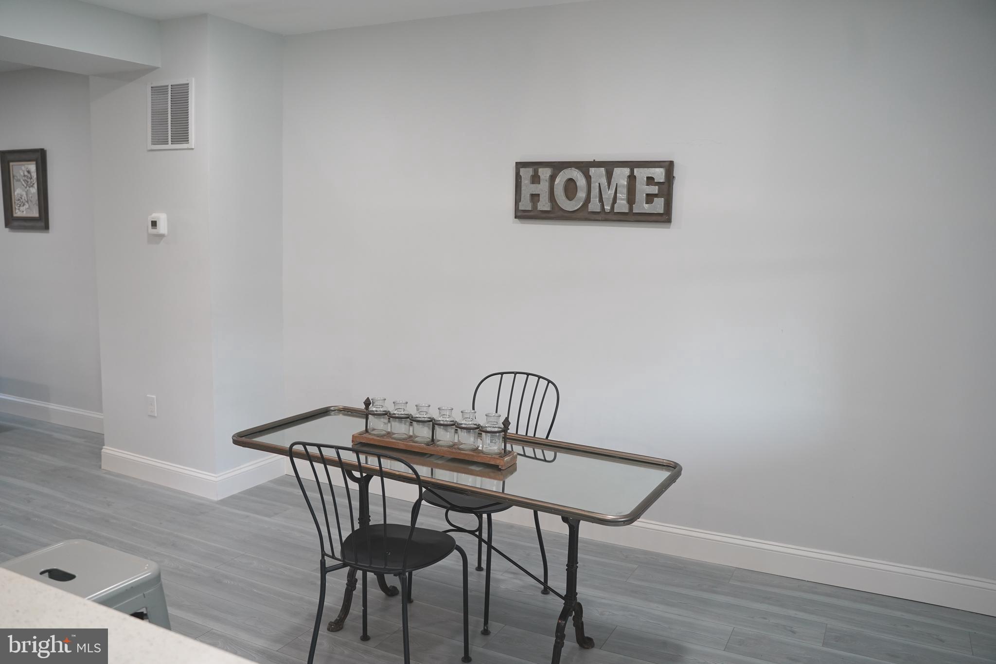 1307 Silverthorne Road Baltimore, MD 21239 - Photo 9 of 33