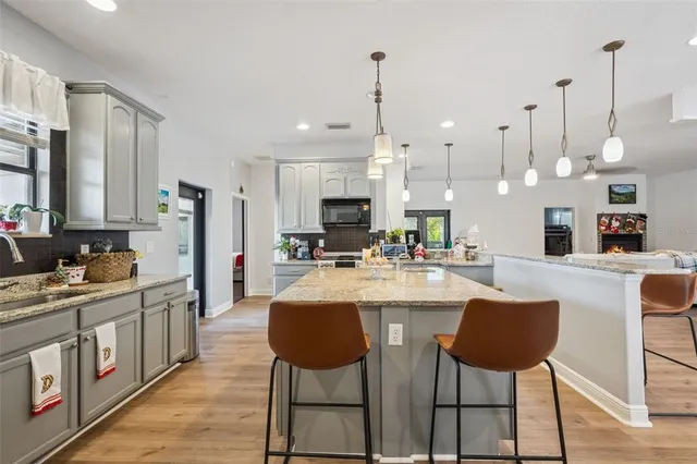 $734,999 | 17660 County Road 455, Montverde, FL 34756