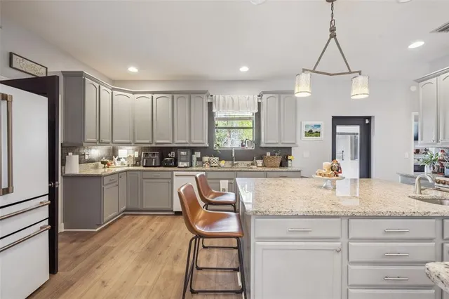 $734,999 | 17660 County Road 455, Montverde, FL 34756