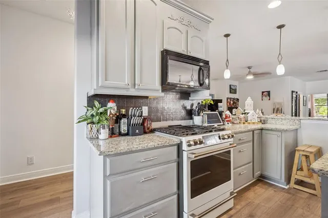 $734,999 | 17660 County Road 455, Montverde, FL 34756