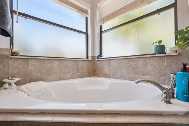 $734,999 | 17660 County Road 455, Montverde, FL 34756