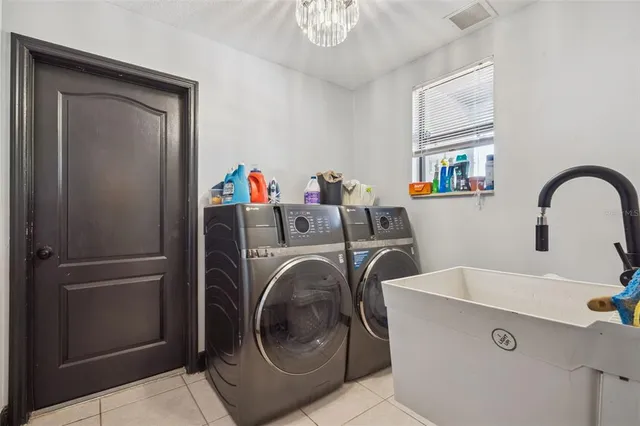 $734,999 | 17660 County Road 455, Montverde, FL 34756