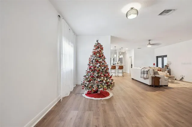 $734,999 | 17660 County Road 455, Montverde, FL 34756