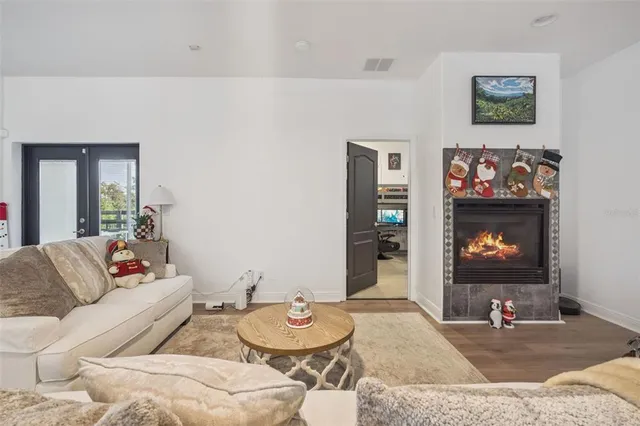 $734,999 | 17660 County Road 455, Montverde, FL 34756