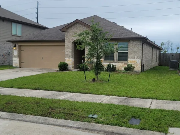 $2,525 | 846 Autumn Flats Way, Rosharon, TX 77583