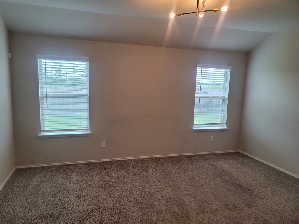 846 Autumn Flats Way Rosharon, TX 77583 - Photo 9 of 26 an empty room with a window
