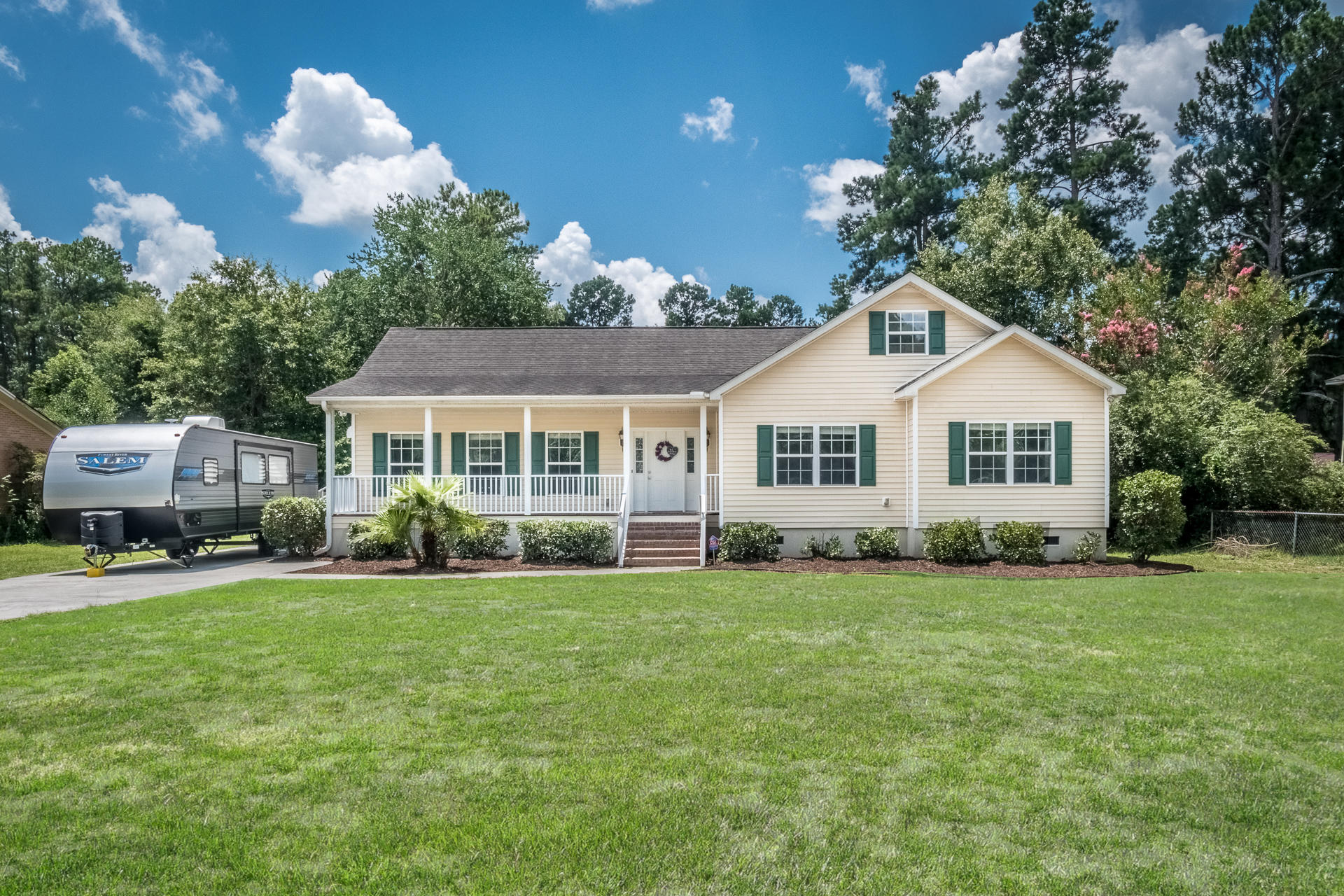 73 Chamblee Road Walterboro, SC 29488 - Photo 1 of 29 73Chamblee-01