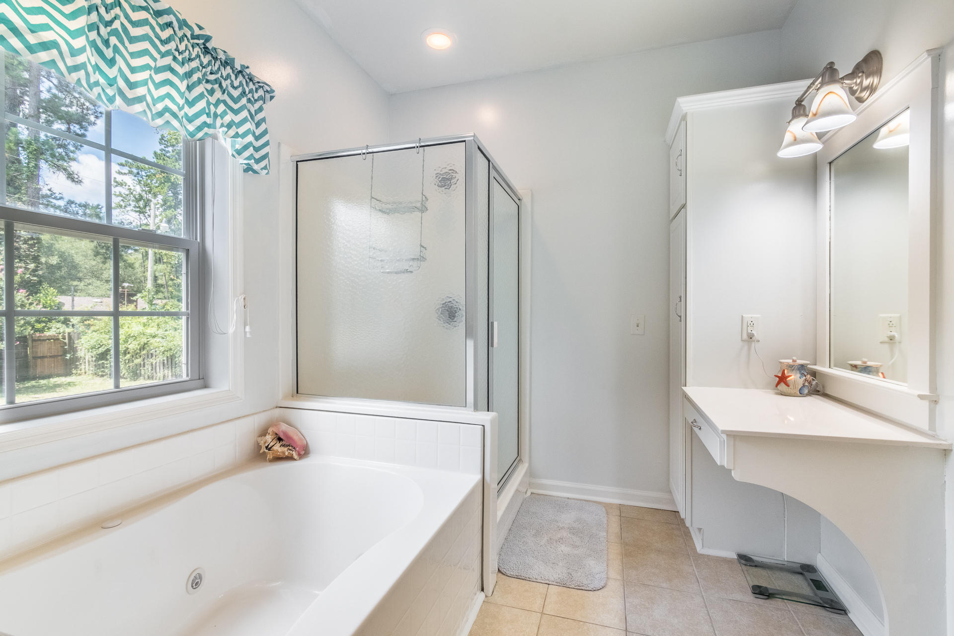 73 Chamblee Road Walterboro, SC 29488 - Photo 14 of 29 73Chamblee-23