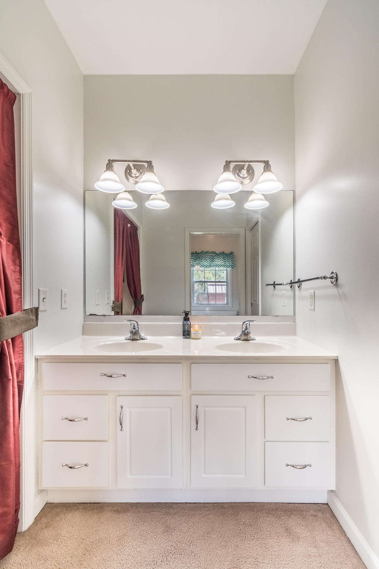 73 Chamblee Road Walterboro, SC 29488 - Photo 15 of 29 73Chamblee-22