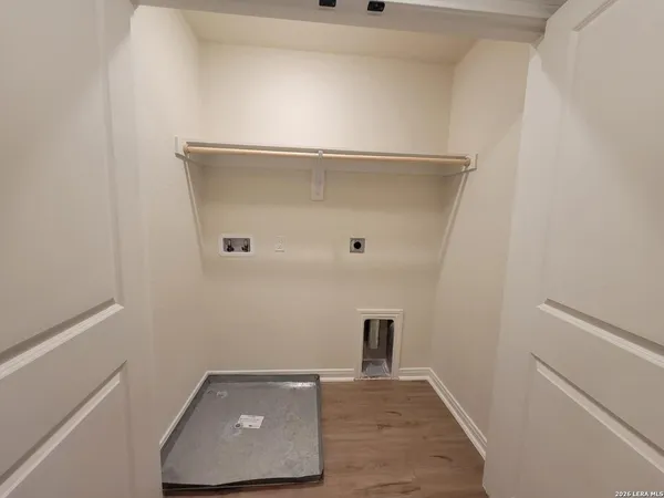 $1,725 | 2318 Tulipwood Cove, Unit 101, San Antonio, TX 78245