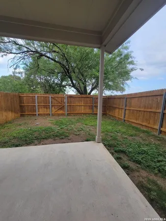 $1,725 | 2318 Tulipwood Cove, Unit 101, San Antonio, TX 78245