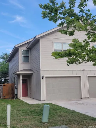 $1,725 | 2318 Tulipwood Cove, Unit 101, San Antonio, TX 78245