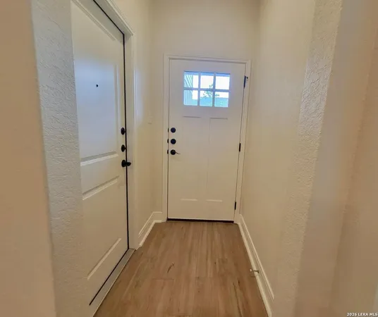 $1,725 | 2318 Tulipwood Cove, Unit 101, San Antonio, TX 78245