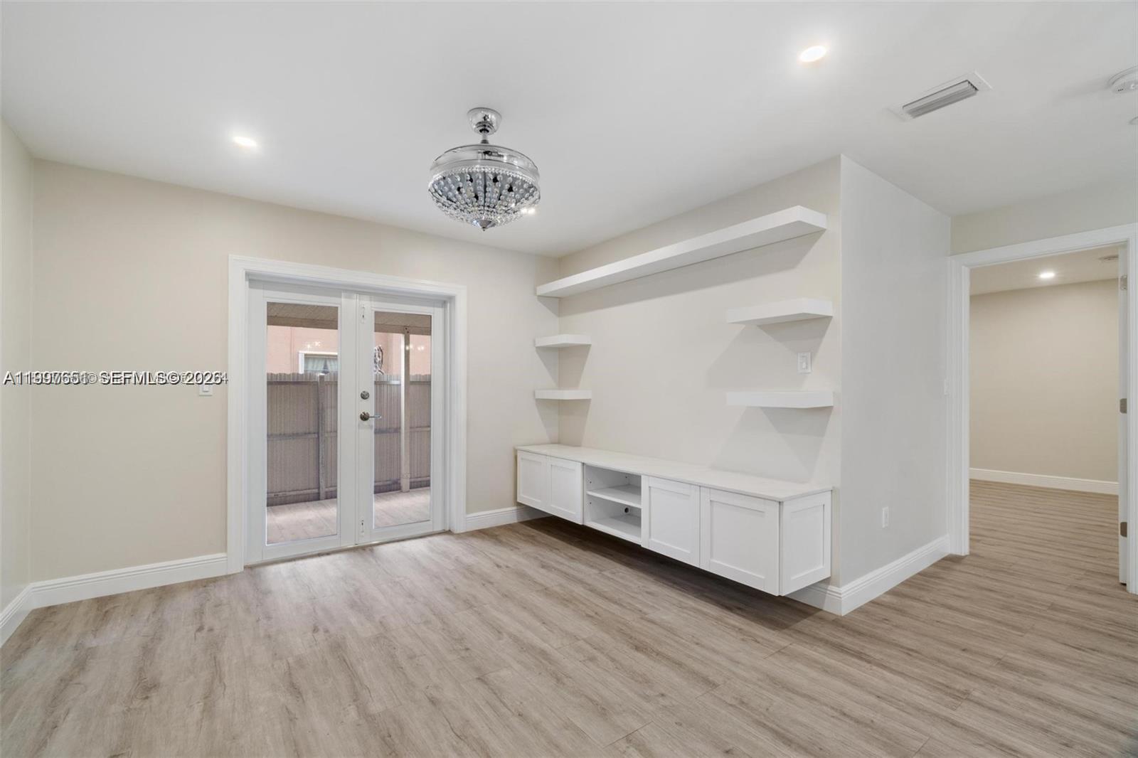 330 West 74th Place, Unit 330 Hialeah, FL 33014 - Photo 22 of 31 Photo 23