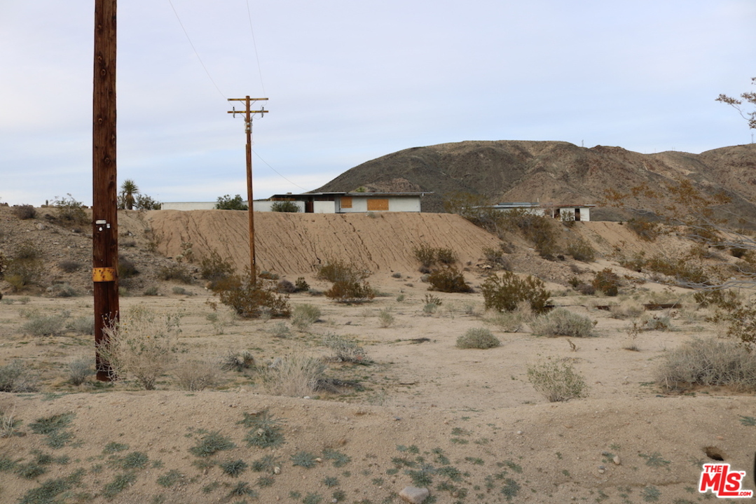 66658 Gianneli Road Joshua Tree, CA 92252 - Photo 25 of 46