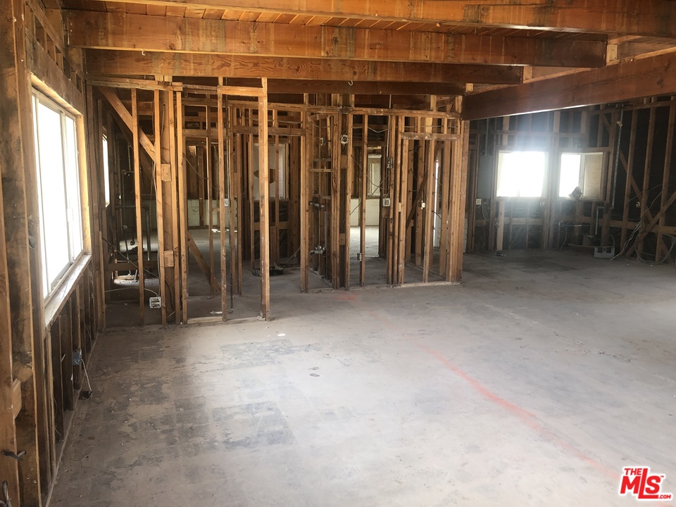 66658 Gianneli Road Joshua Tree, CA 92252 - Photo 8 of 46