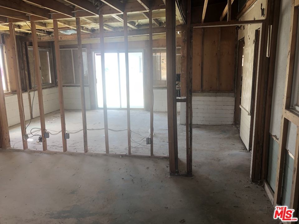 66658 Gianneli Road Joshua Tree, CA 92252 - Photo 10 of 46