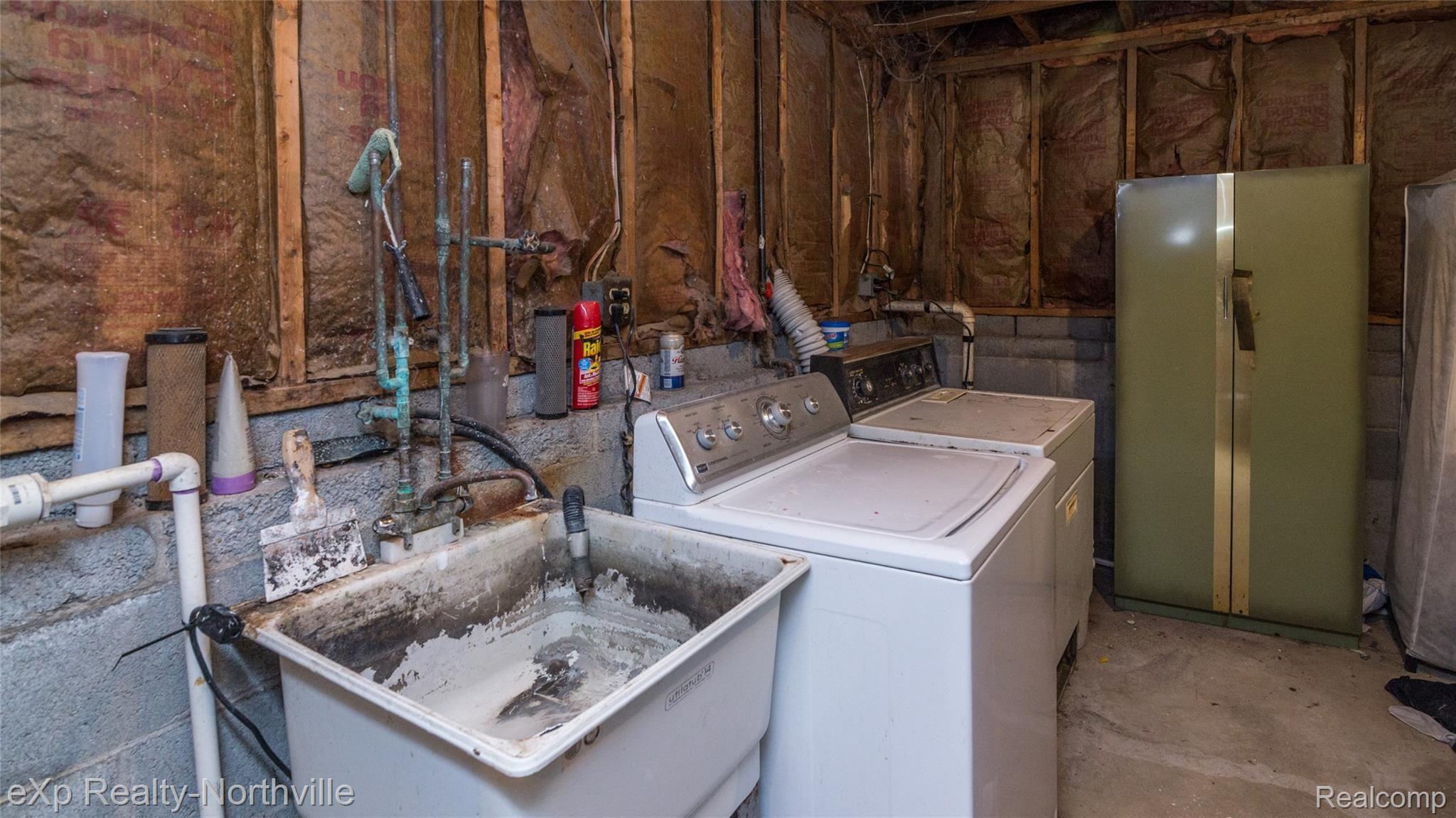 704 West Baker Road Highland, MI 48357 - Photo 34 of 40 037_6.jpg