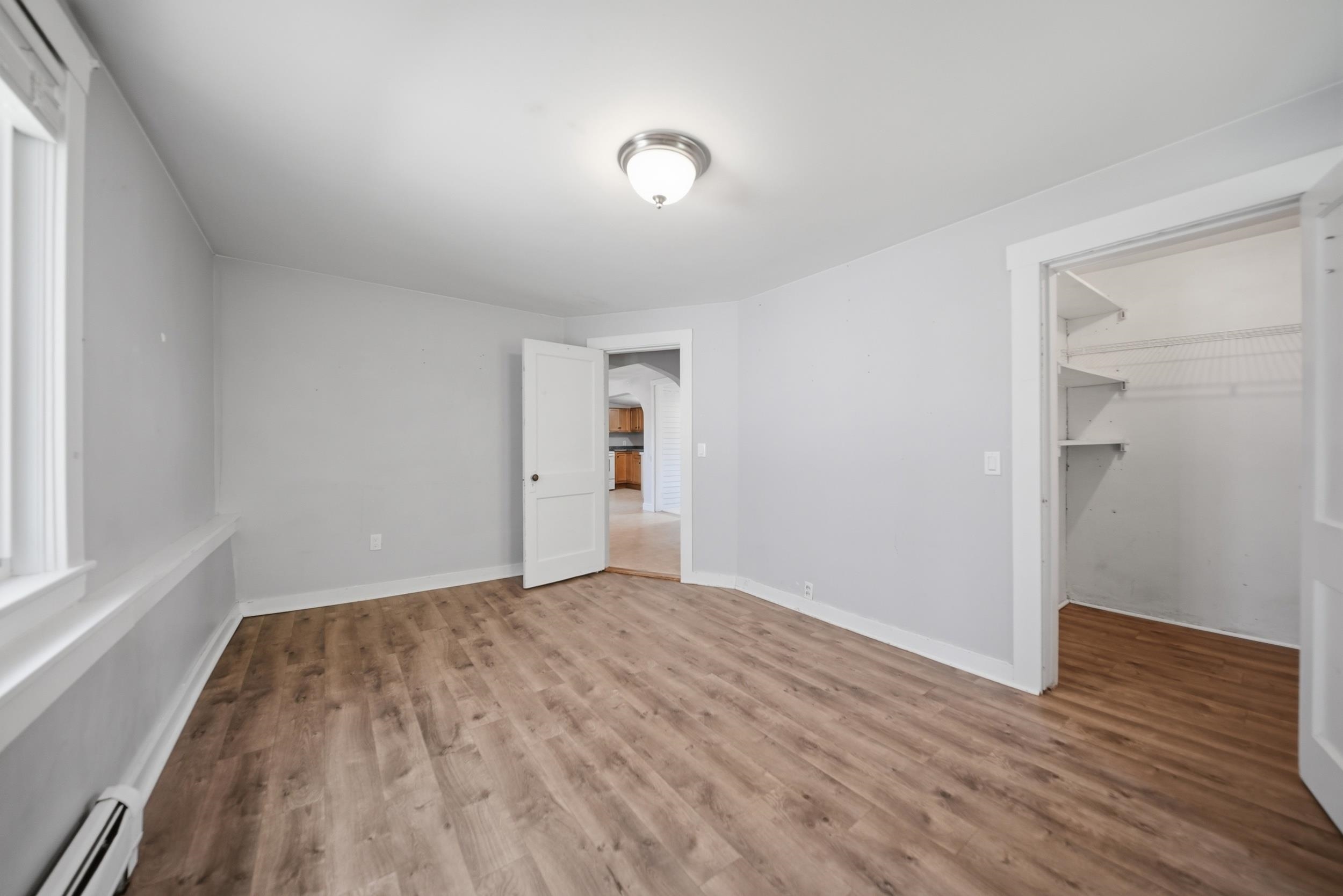 58 Cottage Avenue Manchester, NH 03103 - Photo 10 of 31