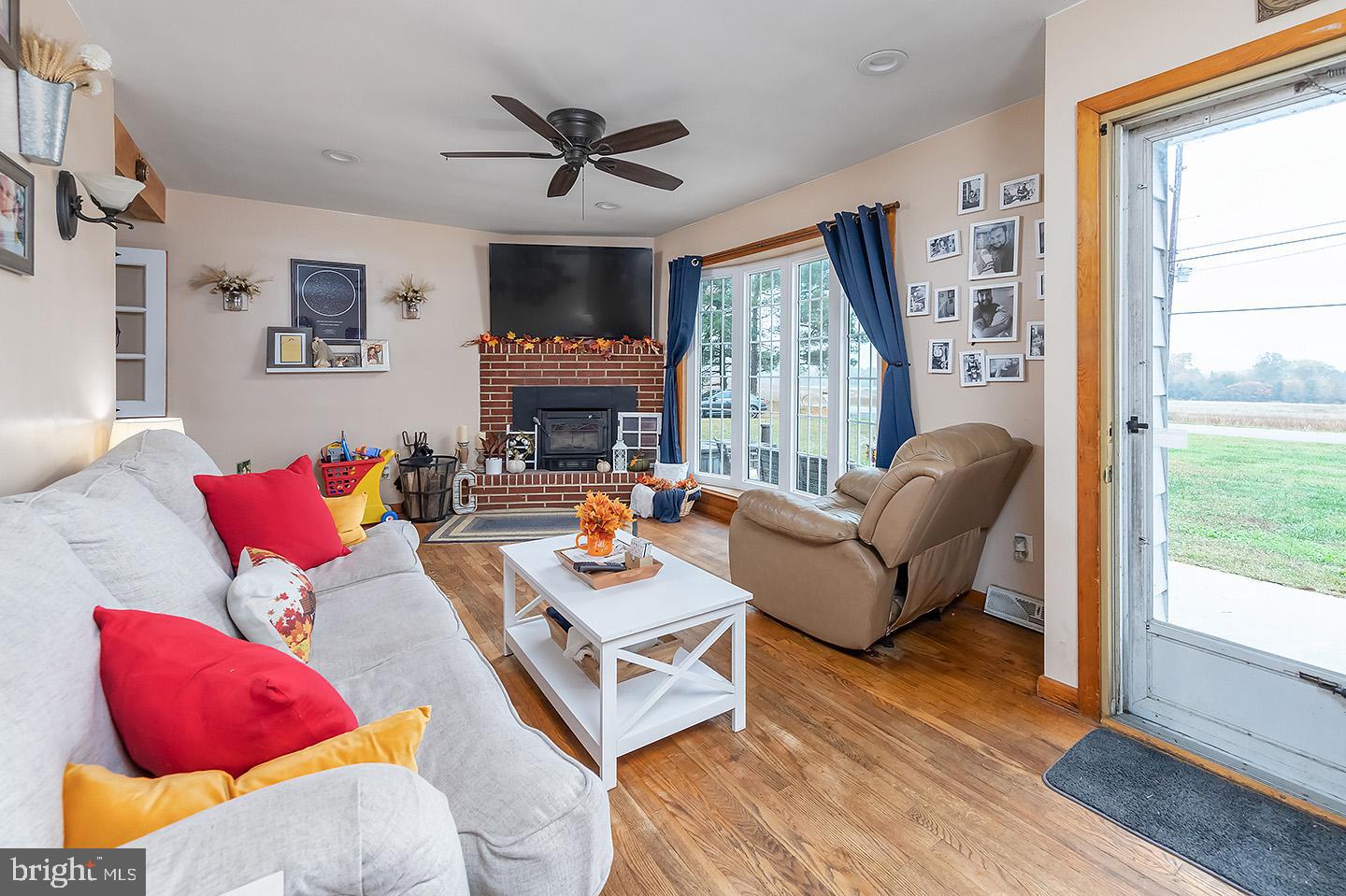 481 Whig Lane Road Pilesgrove, NJ 08098 - Photo 11 of 25 Gallery Image 11