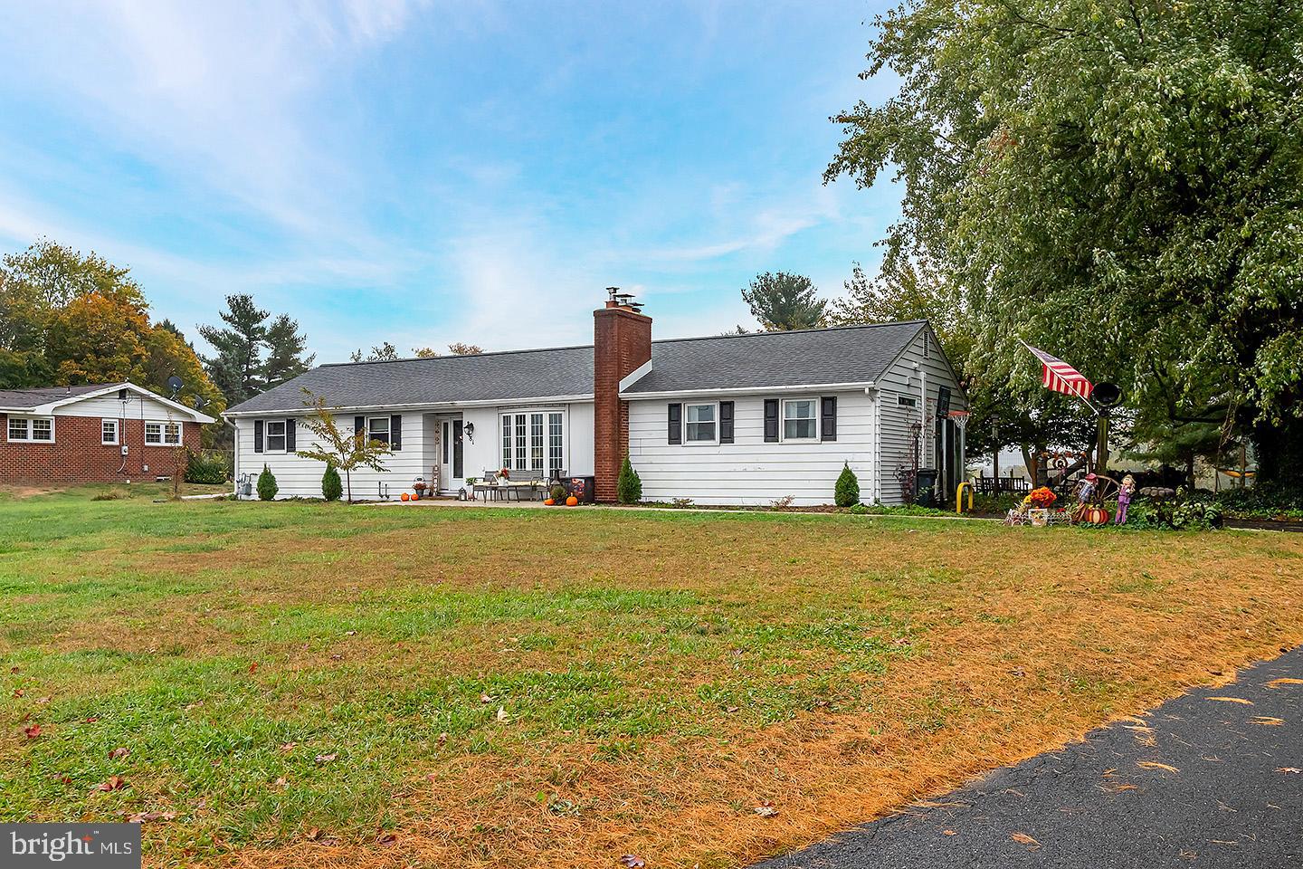 481 Whig Lane Road Pilesgrove, NJ 08098 - Photo 3 of 25 Gallery Image 3