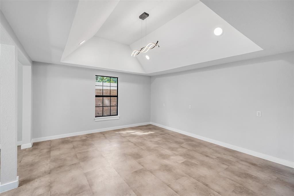 901 Isbell Road Fort Worth, TX 76114 - Photo 9 of 35
